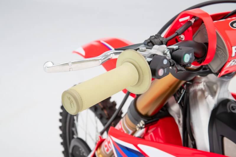 2020 Honda CRF450R Review / Specs + NEW CHANGES! CRF450RWE Included