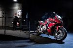 2017 Honda CBR650F Review of Specs - CBR Sport Bike HP & TQ Performance Info, Price, Colors