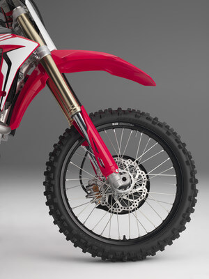 2019 Honda CRF450RX Review / Specs | Dirt Bike Buyer\'s Guide: Price, Changes, HP & TQ Performance Info + More! | Off-Road Motorcycle News