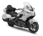 2020 Honda Gold Wing Tour Review / Specs + NEW Changes Explained - Pearl Glare White GL1800D