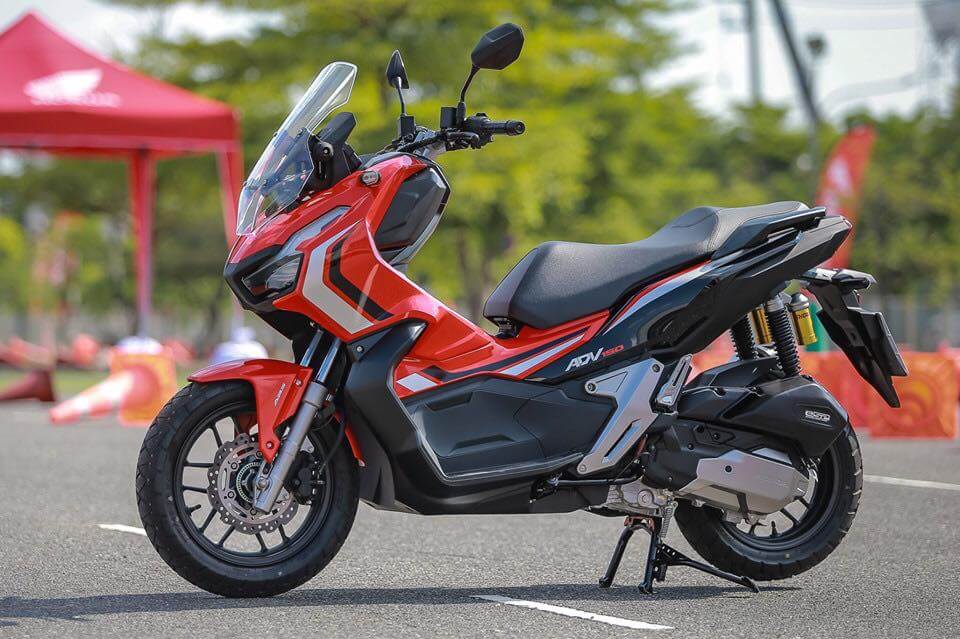 21 Honda Adv 150 Review Specs More Scooter Automatic Motorcycle Adventure