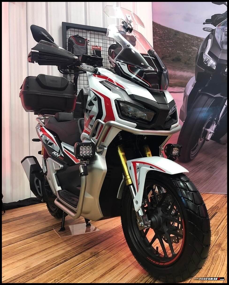 2021 Honda Adv 150 Review Specs More Scooter Automatic Motorcycle Adventure