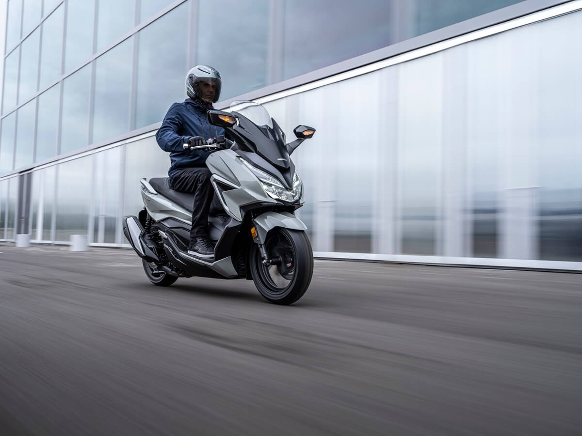 Honda Forza All-new Honda Forza 350 maxi-scooter: All you need to know  about it