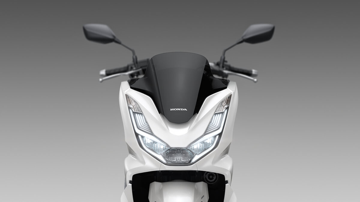 2021 Honda PCX Scooter Review / Specs | NEW LED Lights