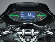 2021 Honda PCX Scooter Review / Specs | New Gauges