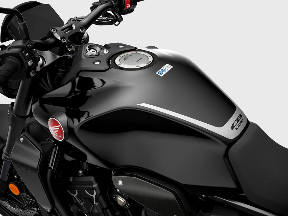 2023 Honda CB1000R Black Edition Review / Specs