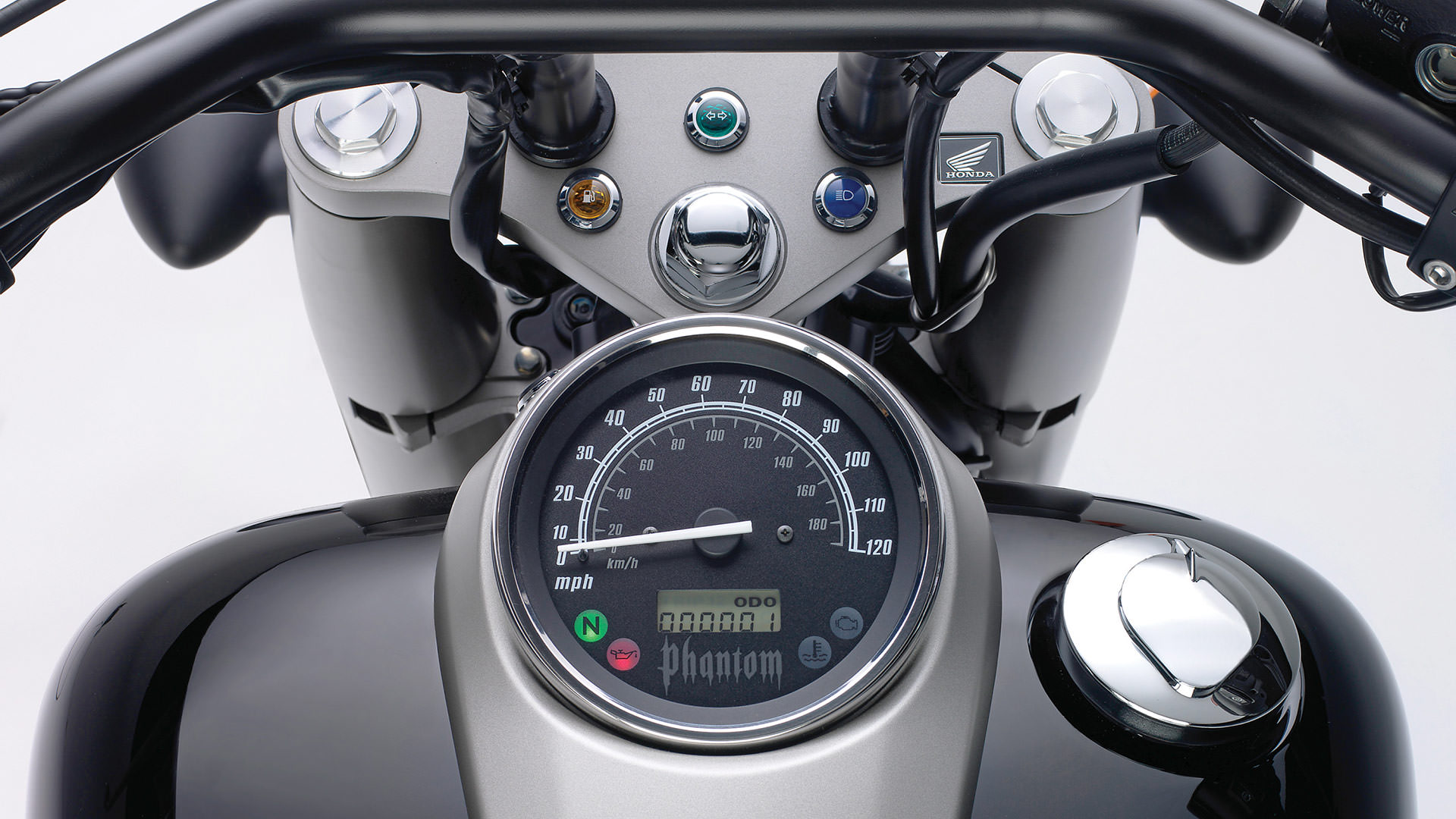 18 Honda Shadow Phantom 750 Review Of Specs Features Cruiser Motorcycle Vt750c2bj Honda Pro Kevin