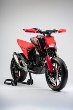2020 Honda CB125M Concept SuperMoto Motorcycle / Motard | CB125R