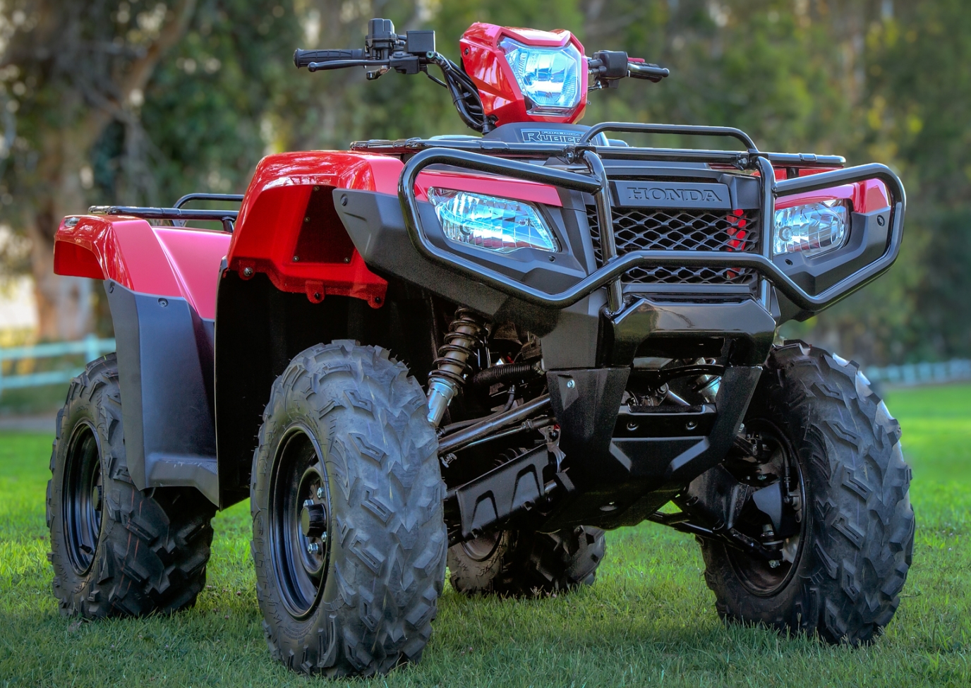 2019 Honda Rubicon 500 DCT ATV Review / Specs + R&D