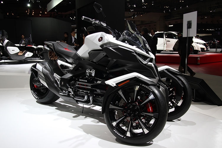 17 18 Honda Neowing Motorcycle In The Works New 3 Wheel Trike Bike Patents Honda Pro Kevin