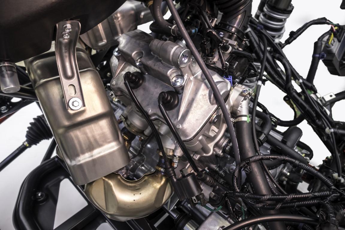 2019 Honda TALON 1000 X Engine Horsepower / HP Performance Specs